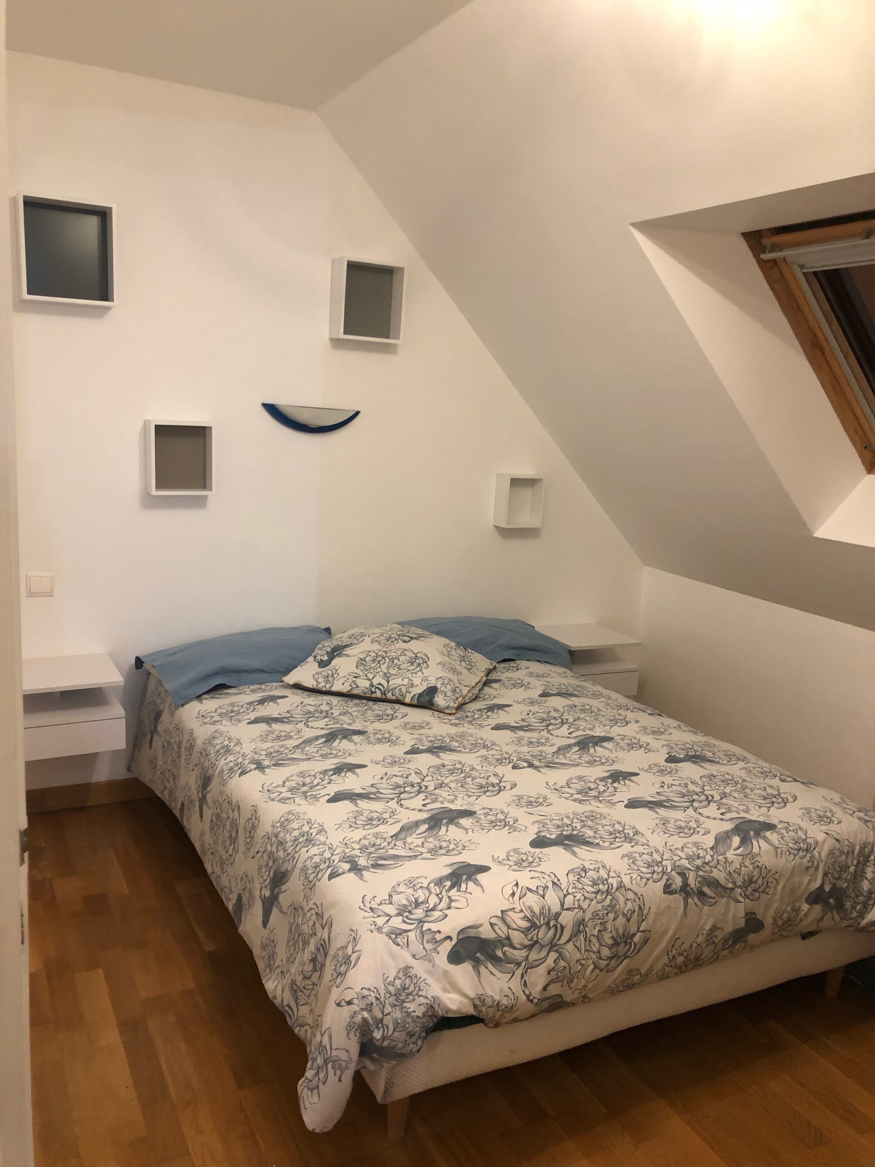 4 chambres, fer et planche à repasser, Wi-Fi, draps fournis