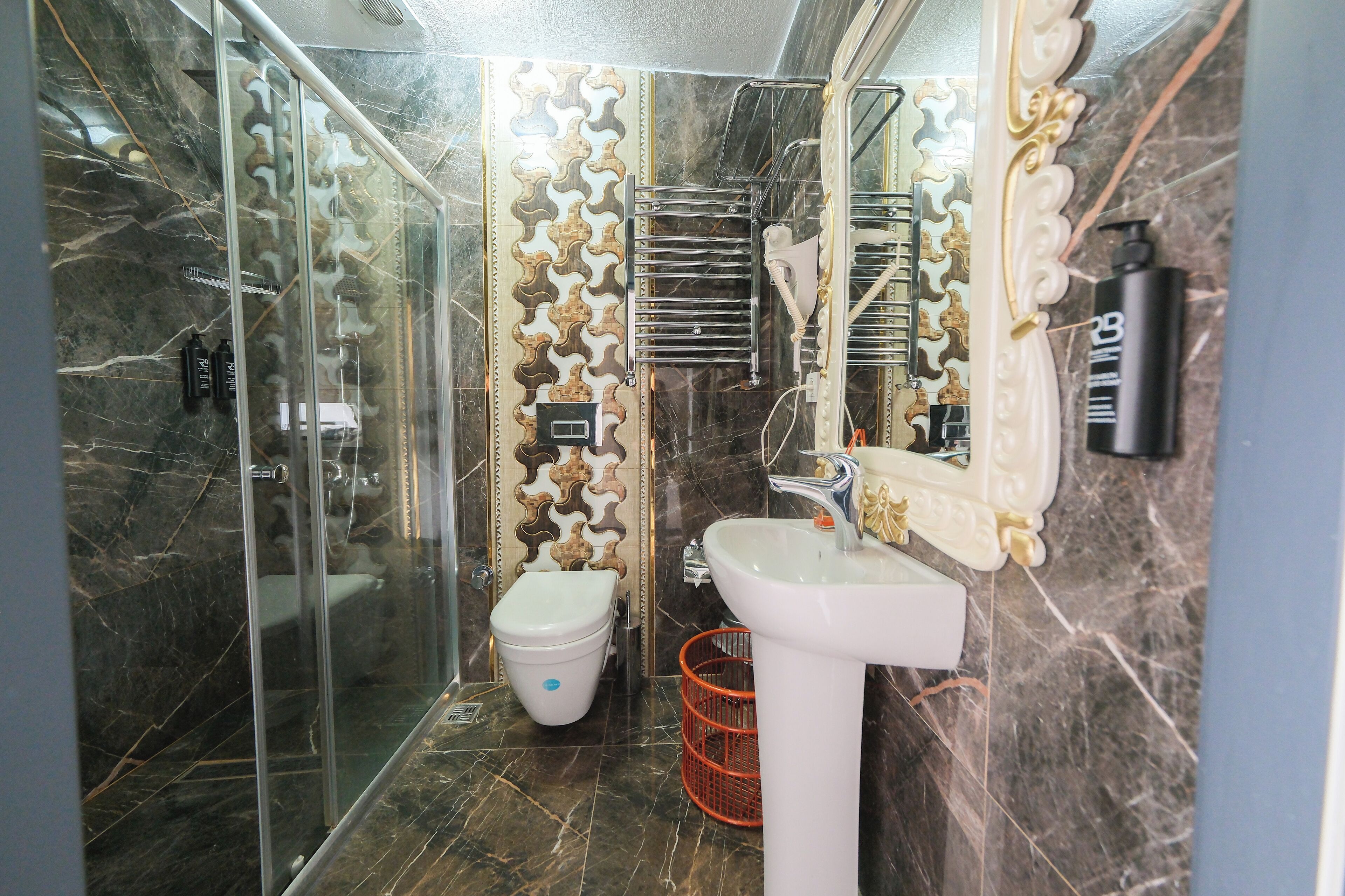 Foto - Grand Kavi Hotel