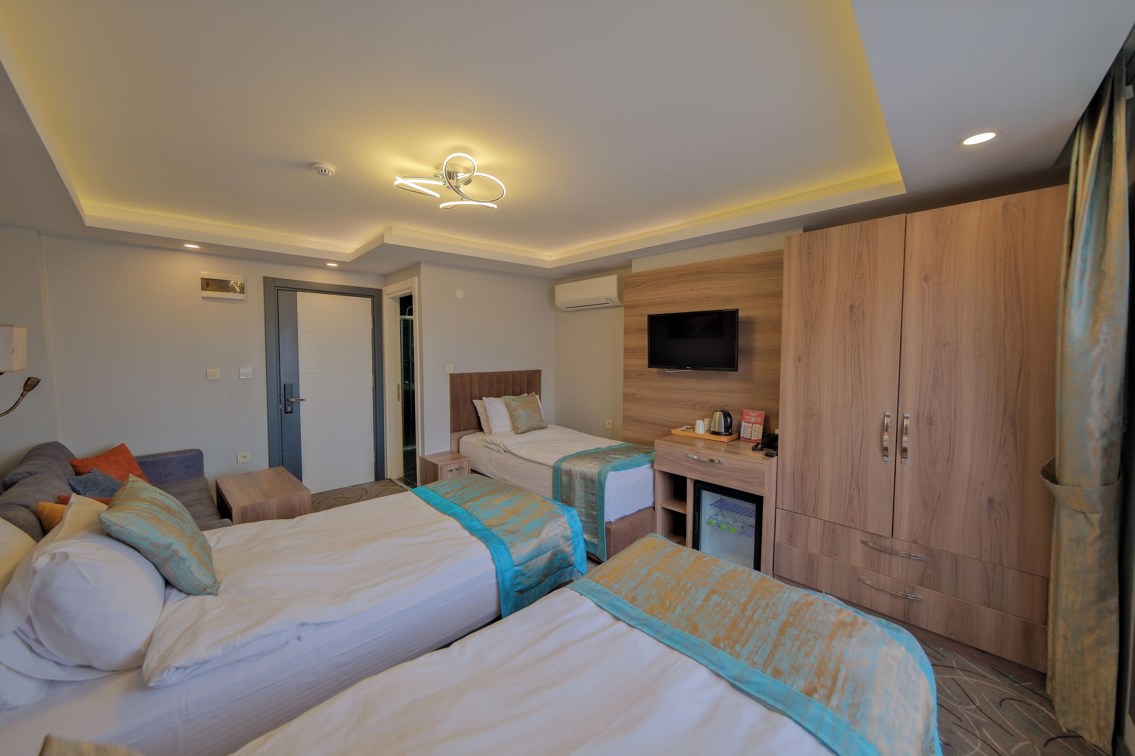 Photo - Grand Kavi Hotel