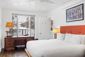 3 habitaciones, escritorio, tabla de planchar con plancha y wifi 