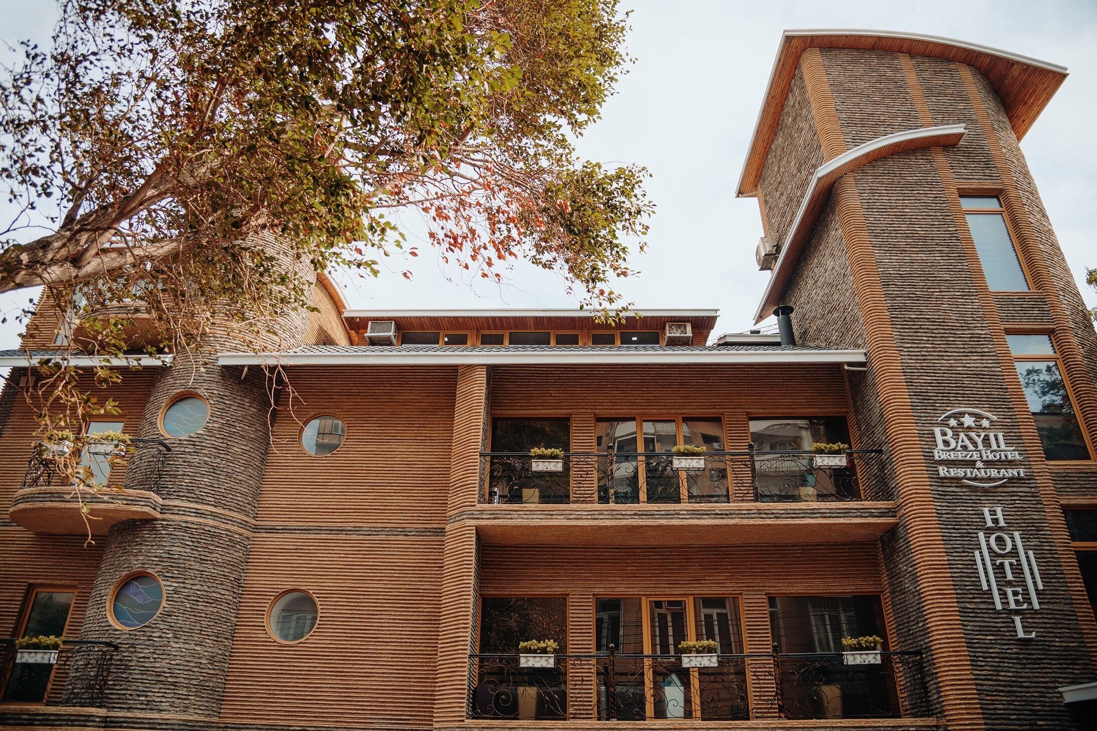 Fachada da propriedade