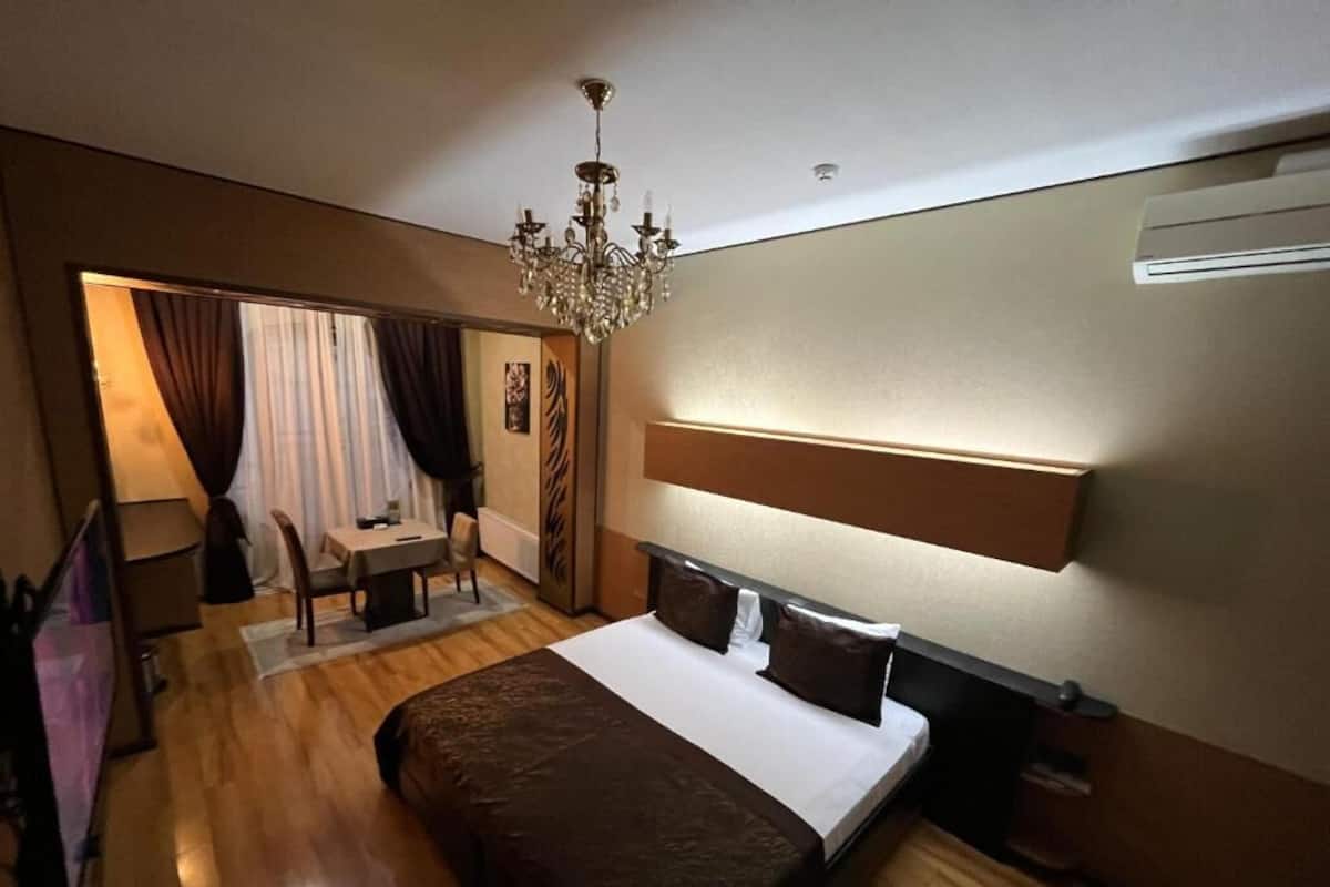 Deluxe Double Room | Premium bedding, down comforters, minibar, desk