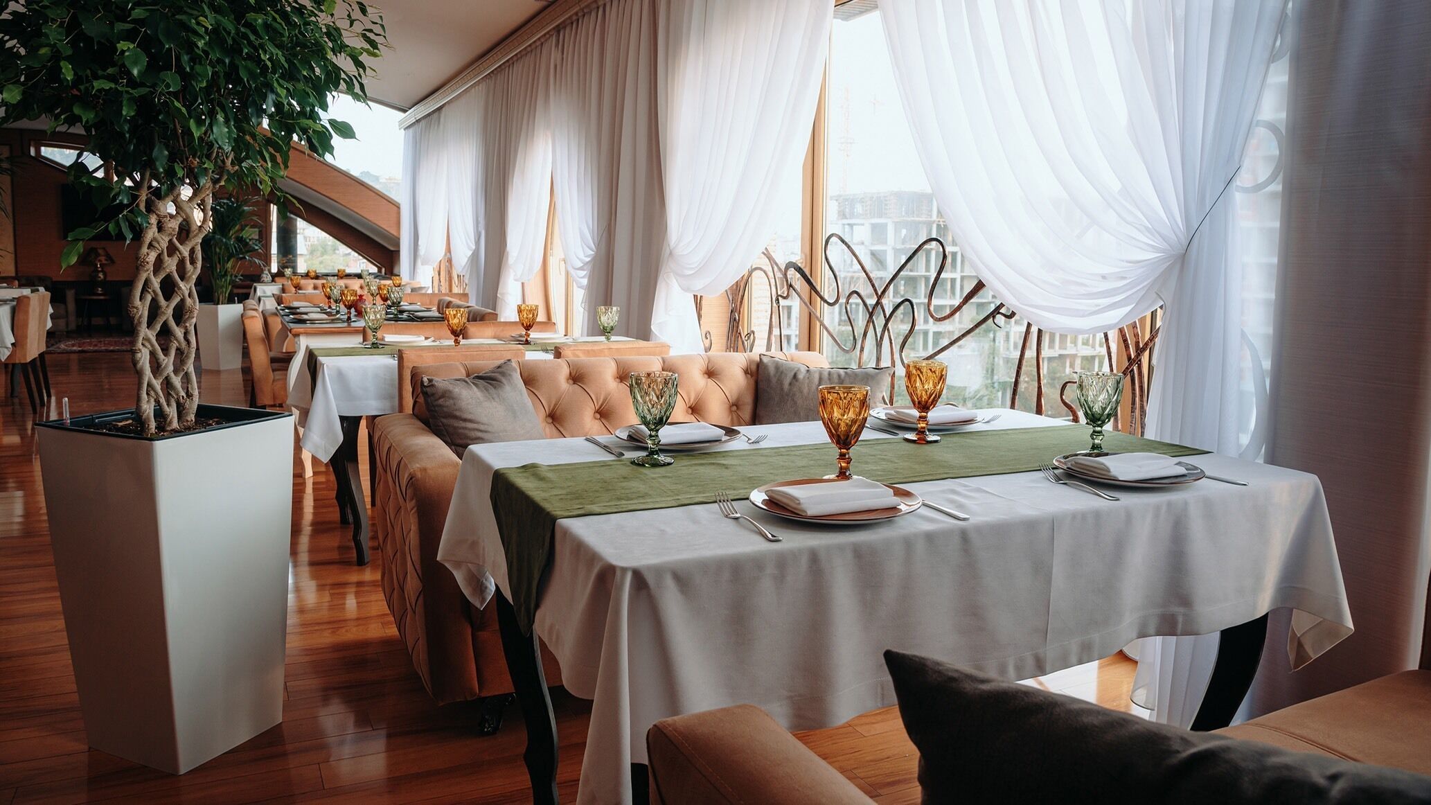 Foto - Bayil Breeze Hotel & Restaurant
