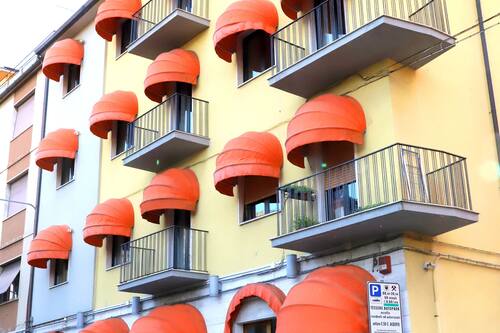 Facciata della struttura