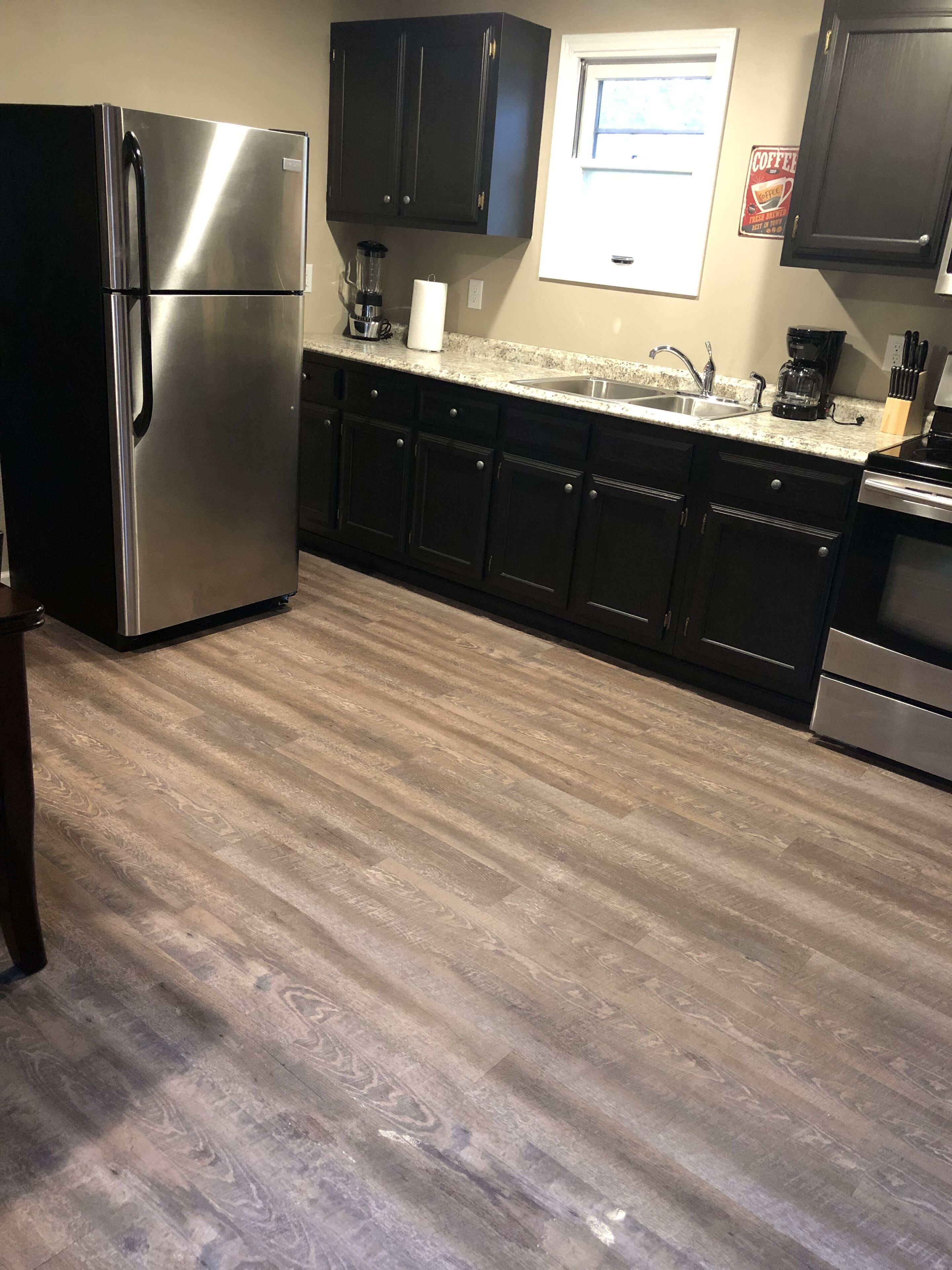 Sunset View Cabin - Lake Norfork with large lakefront deck and yard