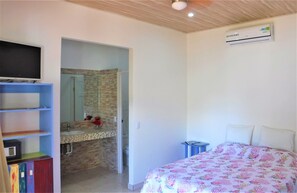 Deluxe Suite, 2 Bedrooms, Poolside | Premium bedding, pillow-top beds, minibar, in-room safe - Coco Beach Village (Savegre)