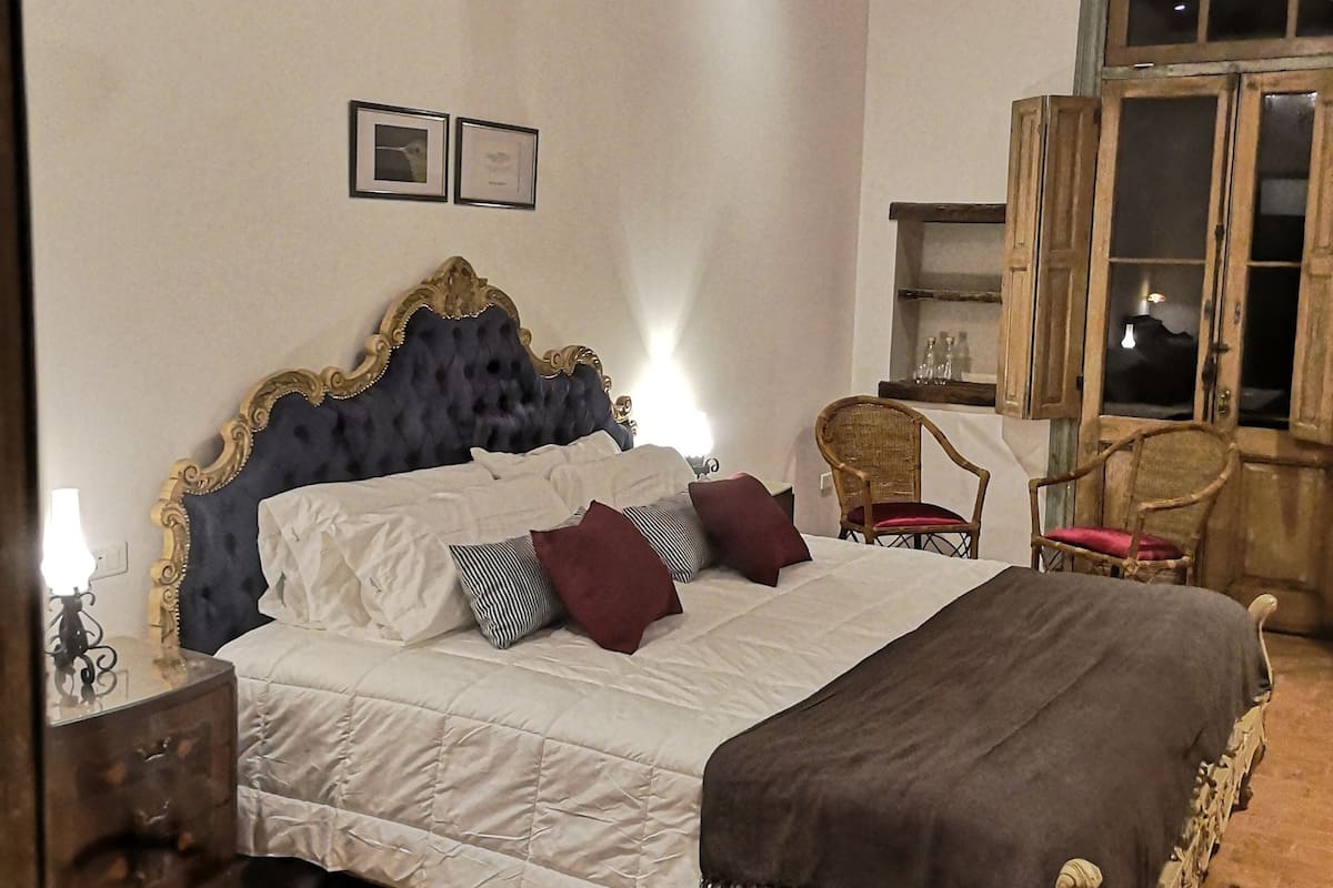 Chambre Deluxe | Coffres-forts dans les chambres, chambres insonorisées, Wi-Fi gratuit