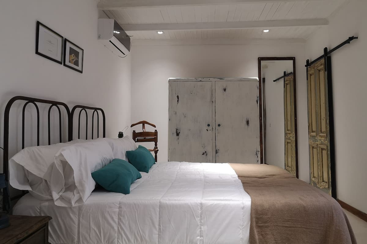 Superior Room | In-room safe, soundproofing, free WiFi, bed sheets