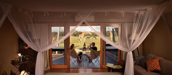 Zoofari Lodge at Taronga Western Plains