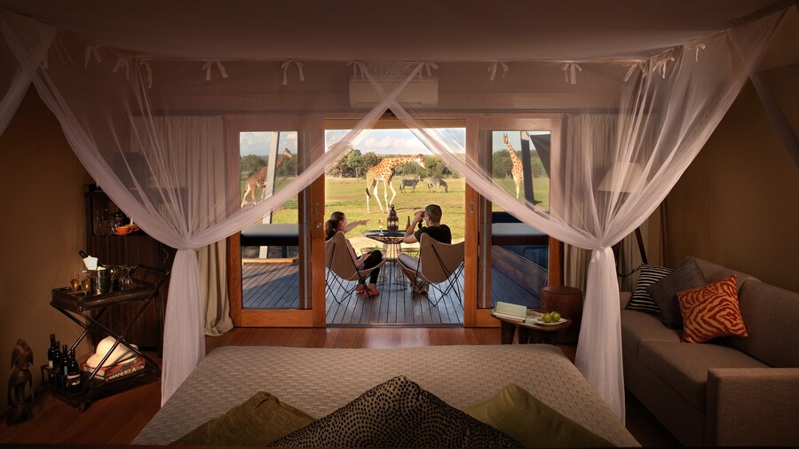 Zoofari Lodge at Taronga Western Plains