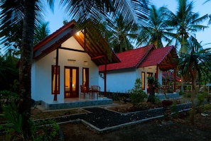 Exterior - Dangin Kubu Bungalow (Penida Island)