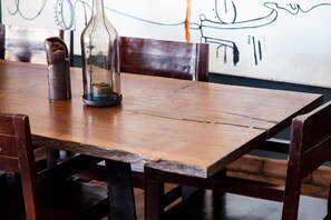 Lunch and dinner served