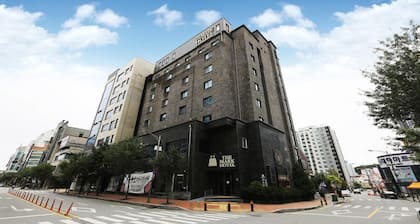 Cheongju The Mark Hotel