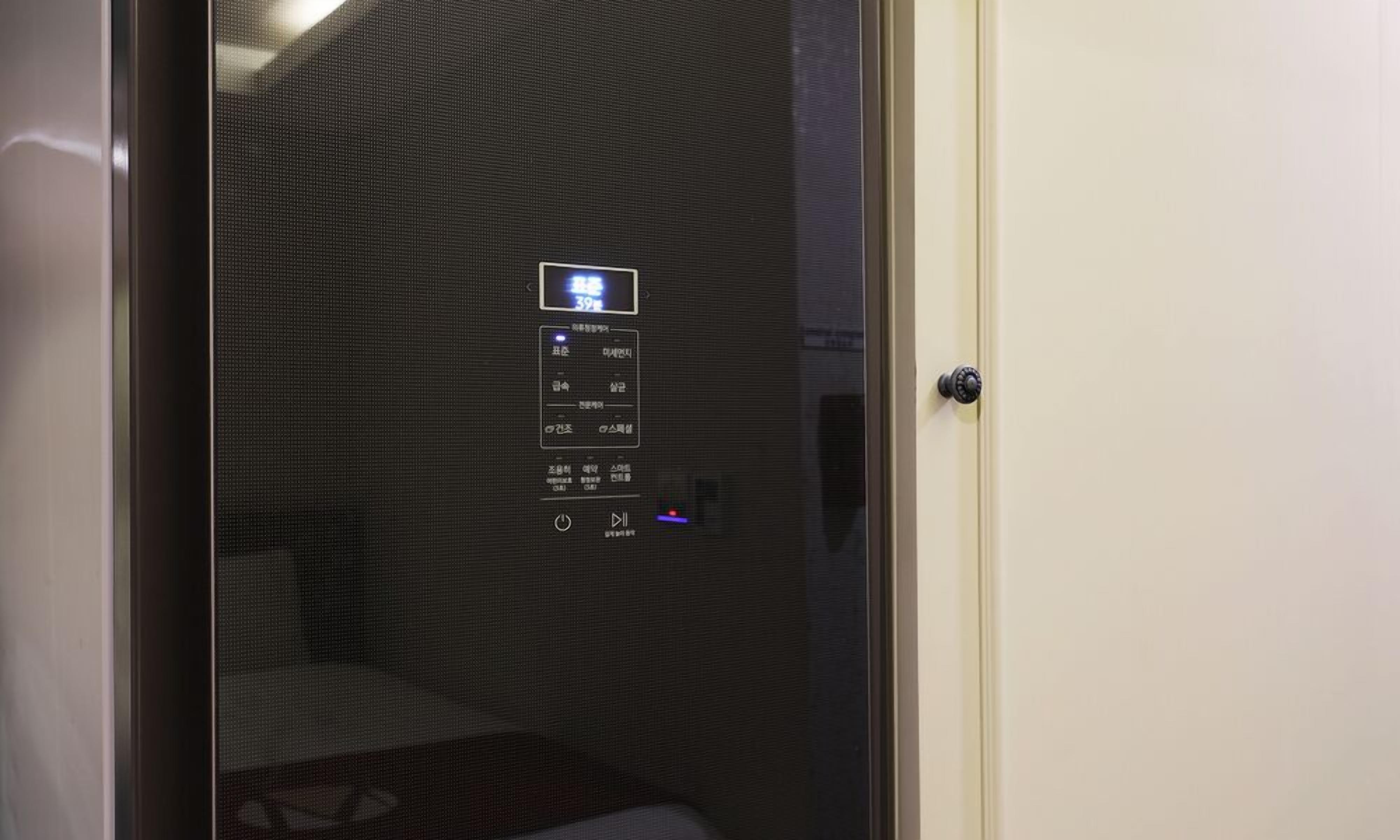 deluxe twin | 1 bedroom, individually decorated, individually furnished