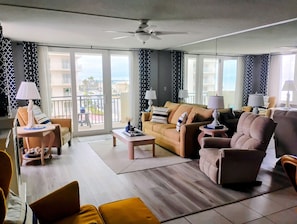 Smart TV, fireplace, DVD player, books