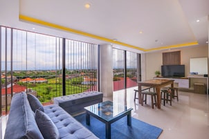 Junior Twin Room | Living area