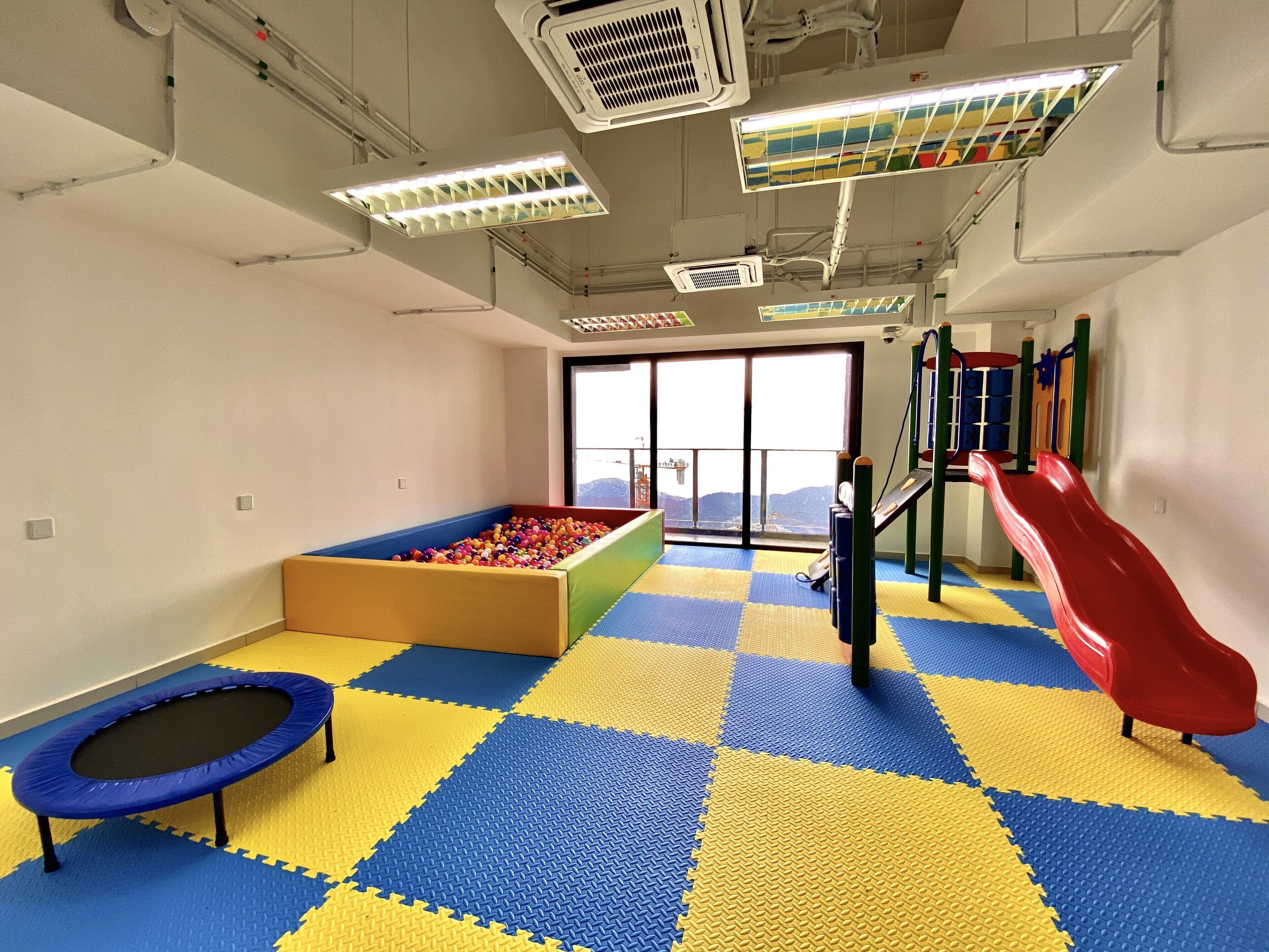 children’s play area – indoor
