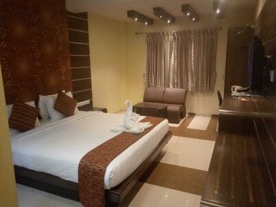 hotel sbs grand