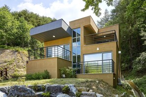 Allergikerbettwaren, Betten mit Memory-Foam-Matratzen, Schreibtisch