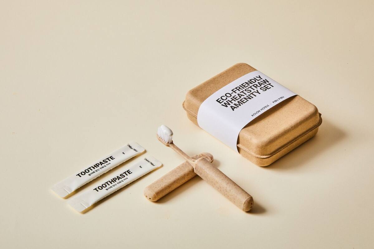 hypo-allergenic bedding, memory-foam beds, desk, laptop workspace