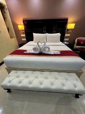 Deluxe Suite - Sajjoys Hotel (Varkala)