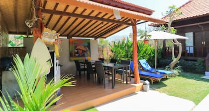 Uma Hostel Lembongan