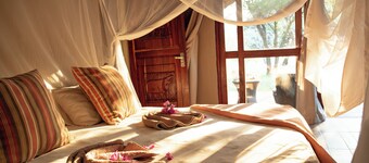 カヨバ リバー ロッジ