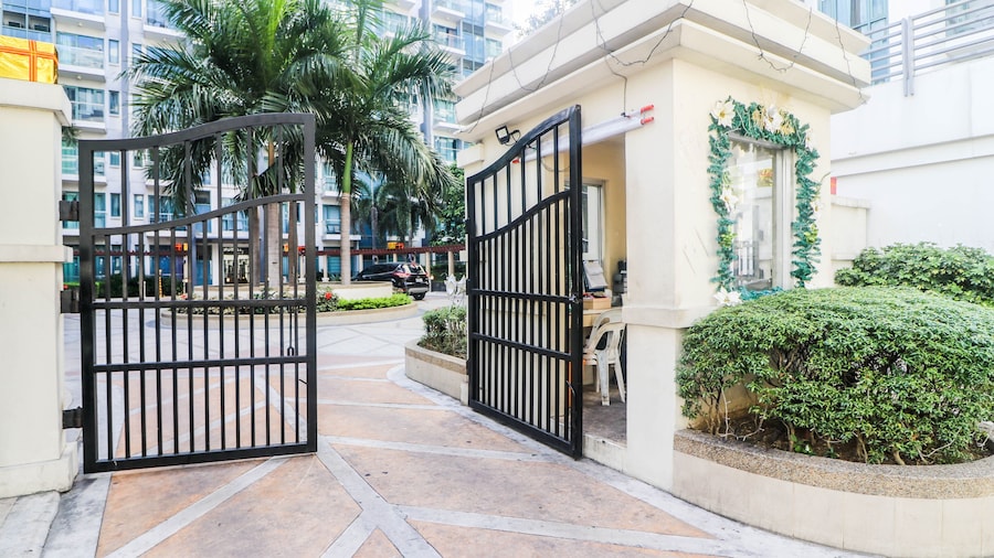 PRS @ One Palm Tree Villa near T3 Airport