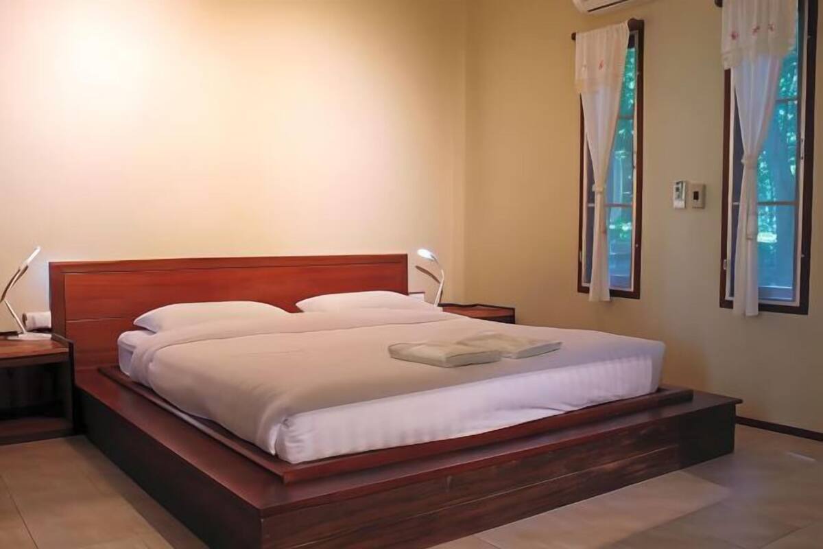 Wifi gratis y ropa de cama