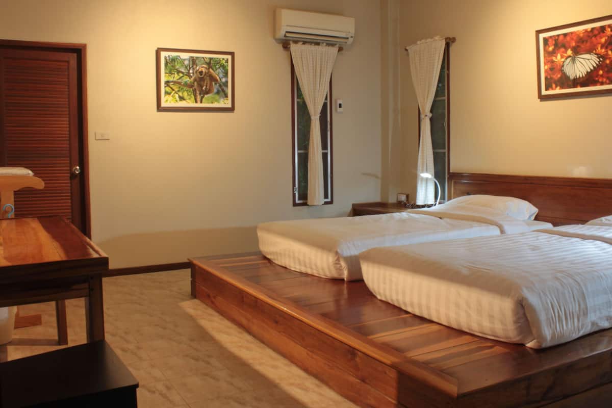 Traditional Twin Room | Free WiFi, bed sheets