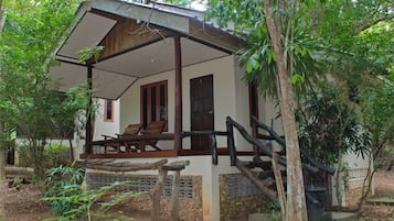 Traditional Double Room | Free WiFi, bed sheets