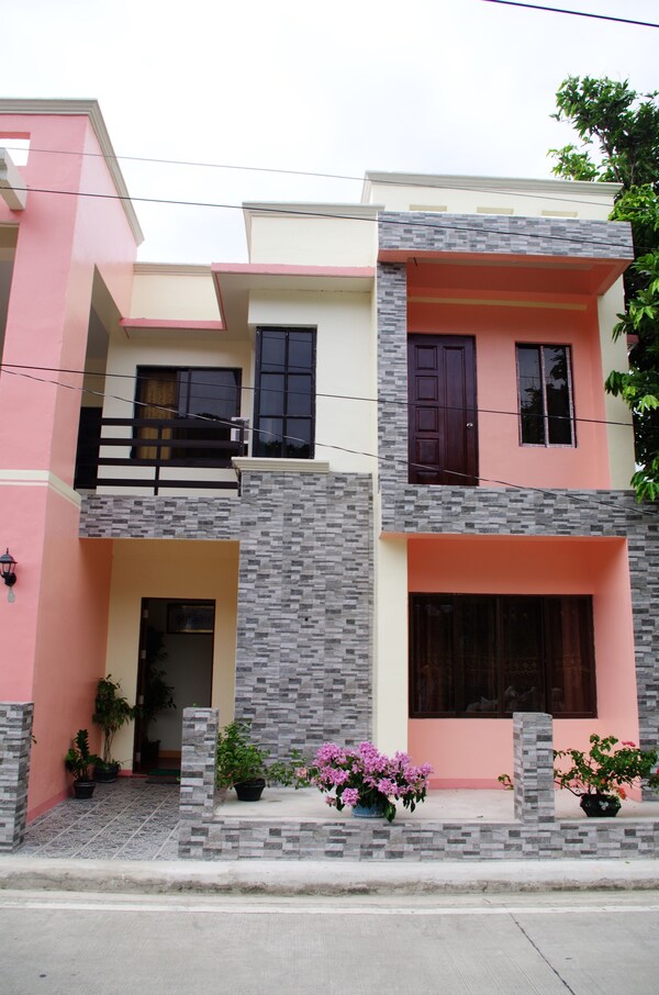 R&e Bed & Breakfast - Ivana