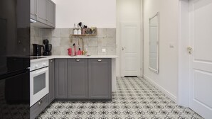 Unclassified image, 2 of 10, button - Luxury Sweet Apartment - Heart of City (Warsaw)