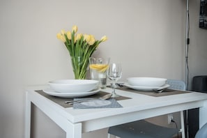 Comfort Apartment | In-room dining - Cosy Apartments - Heart of Warsaw (Warsaw)