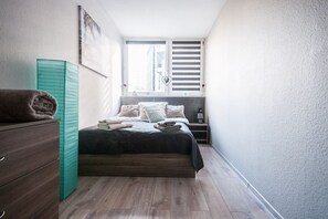 1 غرفة نوم وبديكورات فريدة لكل غرفة وطراز فريد لكل وحدة