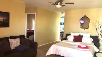 3 bedrooms, iron/ironing board, travel crib, free WiFi