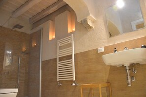 Chambre Double Deluxe | Salle de bain