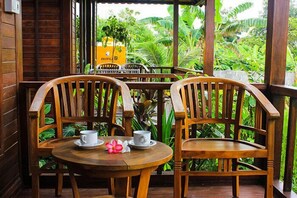 Deluxe-Doppelzimmer | Terrasse/Patio