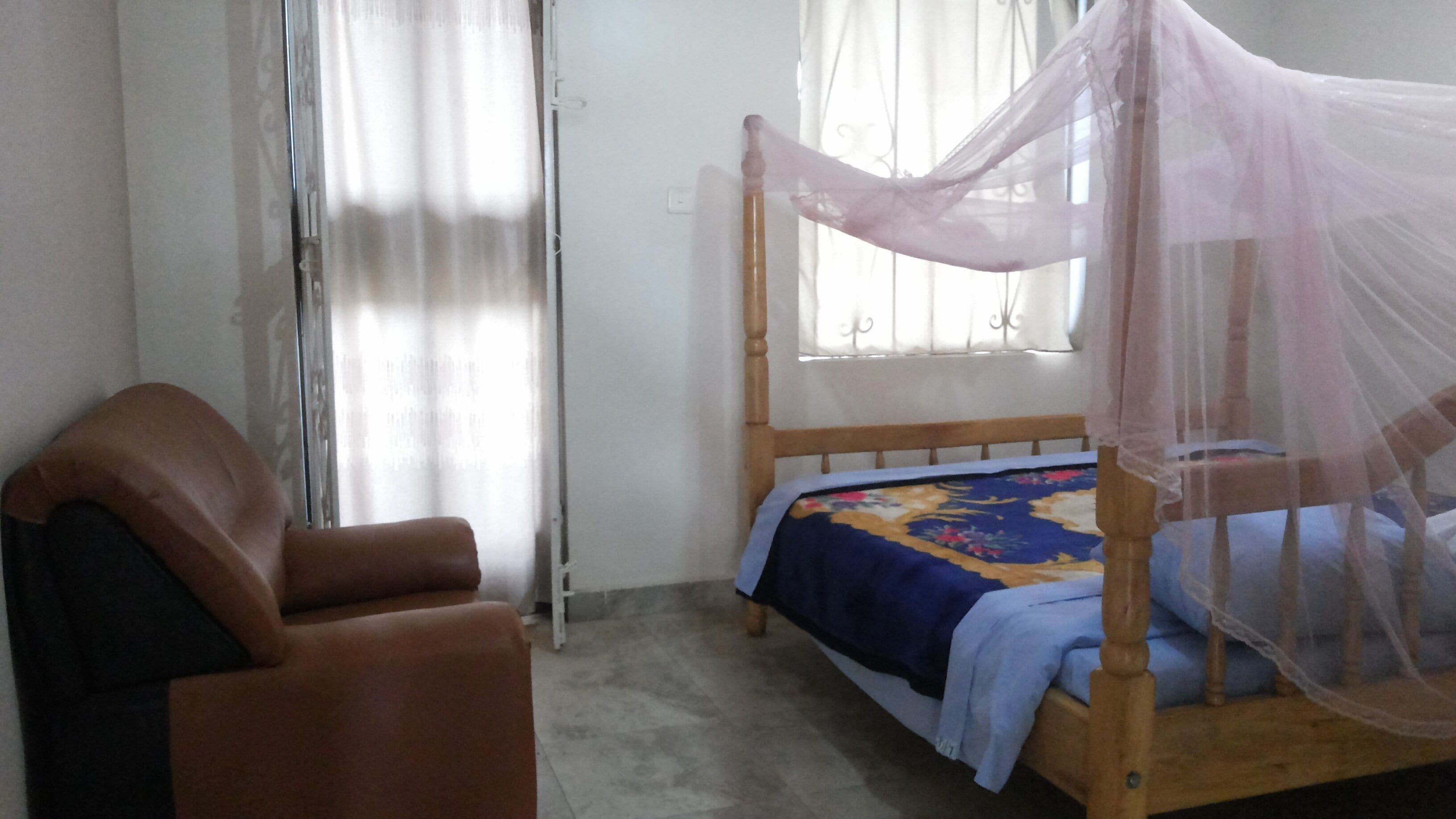Habitación ejecutiva doble | Sistema de insonorización, wifi gratis, ropa de cama