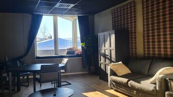 Deluxe Room, 1 Queen Bed with Sofa bed, City View | Free WiFi, bed sheets