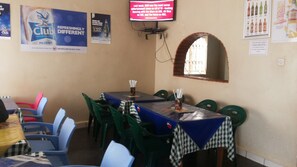 Restaurant - Hotel Diplomat (Koboko)