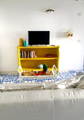 TV, books - The Song of the Mermaid (Napoli)