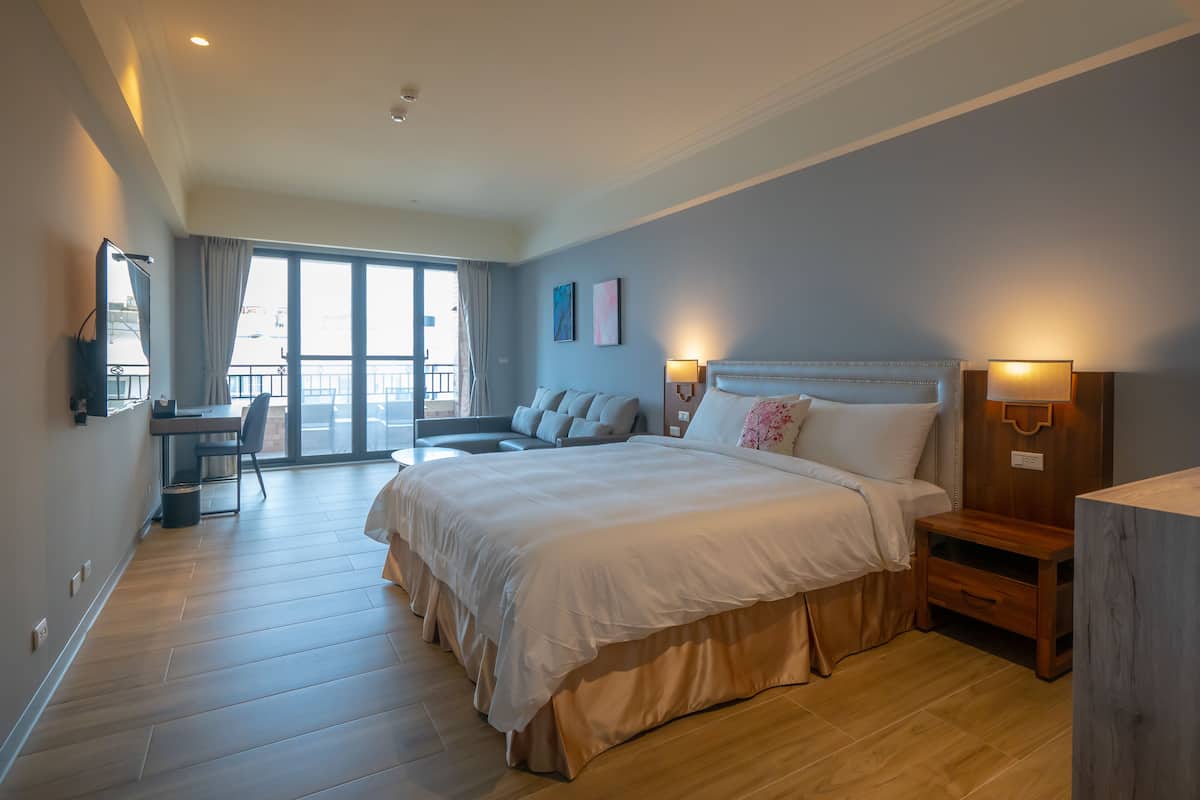 Deluxe Double Room, Ocean View | Premium bedding, down comforters, pillowtop beds, desk
