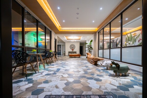 Interior entrance - Relaxury Beach House (Hengchun)
