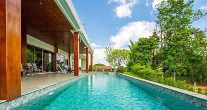 Joy Villa - La villa à 360 ° avec 4BR et piscine privée à Chaing Mai