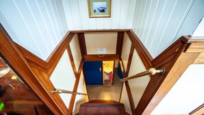 Staircase - Amsterdam Hotelboat - Hostel (Amsterdam)