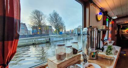 Amsterdam Hotelboat - Hostel