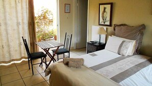 Unclassified image, 5 of 17, button - Old Umtali Guest House (Sandton)