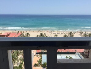 Property grounds - COZY FLATS 1st LINE SPECTACULAR VIEWS (Alicante)