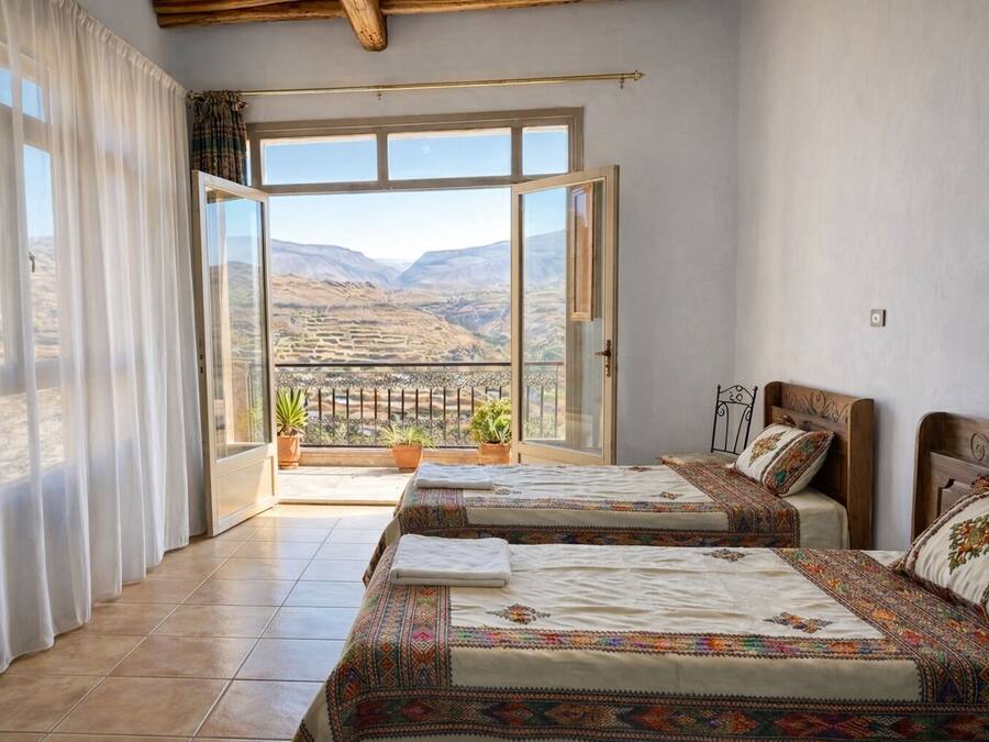 Coffres-forts dans les chambres, Wi-Fi gratuit, draps fournis